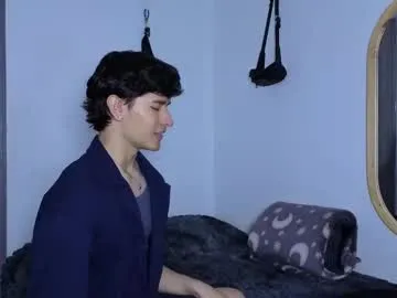 British_EmJess – webcam model profile photo Image 19