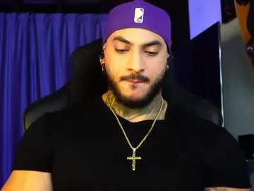 BlondeHott – webcam model profile photo Image 18