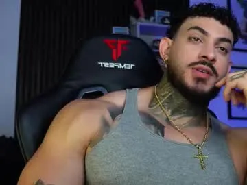 BlondeHott – webcam model profile photo Image 2