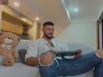 1pushman – webcam model profile photo Image 16