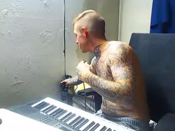 BlondeHott – webcam model profile photo Image 18