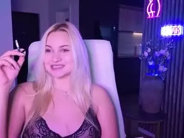 foxsusu – webcam model profile photo Image 7