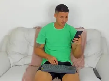 kroddy1985 – webcam model profile photo Image 5