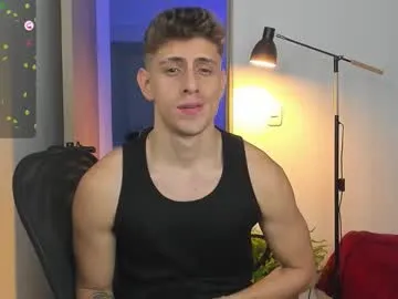 BlondeHott – webcam model profile photo Image 17