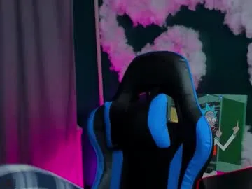 DeadButterfly – webcam model profile photo Image 13