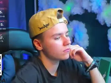 DeadButterfly – webcam model profile photo Image 15