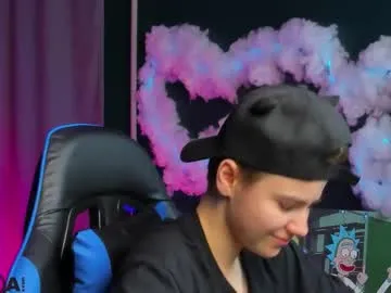 DeadButterfly – webcam model profile photo Image 18