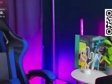 DeadButterfly – webcam model profile photo Image 4