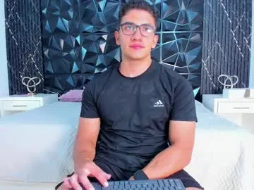 BlondeScarlettx – webcam model profile photo Image 15