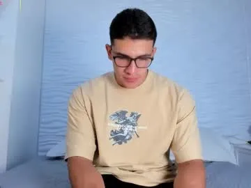 BlondeScarlettx – webcam model profile photo Image 2