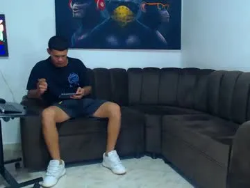 KaylinJan – webcam model profile photo Image 4