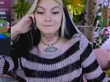 SelennaMoon – webcam model profile photo Image 18