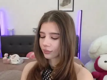 NightMint – webcam model profile photo Image 10