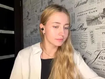 SofiaSins – webcam model profile photo Image 12