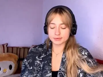 SofiaSins – webcam model profile photo Image 13