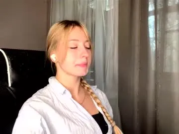 SofiaSins – webcam model profile photo Image 15