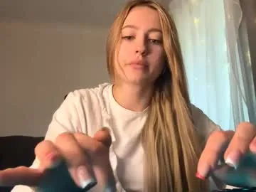 SofiaSins – webcam model profile photo Image 2