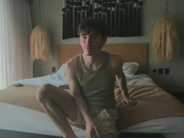 blondeangel_4u2 – webcam model profile photo Image 14