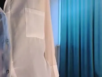 Sara- – webcam model profile photo Image 5