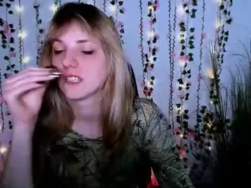 lissazmark2 – webcam model profile photo Image 14