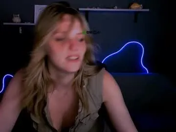 lissazmark2 – webcam model profile photo Image 3