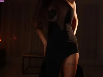 LoraDevine – webcam model profile photo Image 19