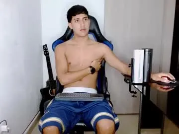 BlondeScarlettx – webcam model profile photo Image 14