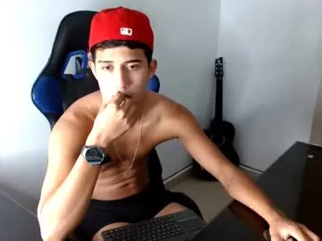 BlondeScarlettx – webcam model profile photo Image 3