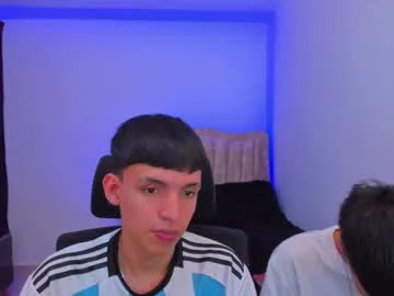 BigTitBlondeUK – webcam model profile photo Image 9