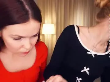 susiandmat1 – webcam model profile photo Image 19