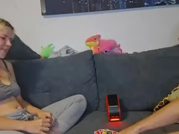 BigTitBlondeUK – webcam model profile photo Image 12