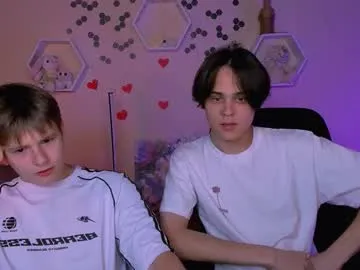 British_EmJess – webcam model profile photo Image 19