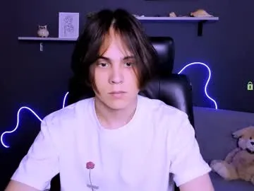 British_EmJess – webcam model profile photo Image 2