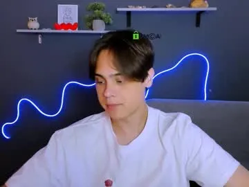 British_EmJess – webcam model profile photo Image 6