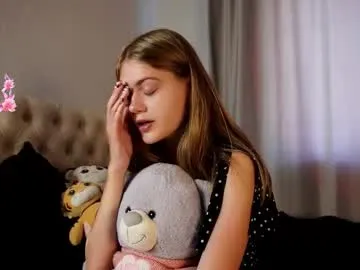 Monkey104 – webcam model profile photo Image 19