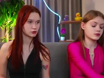 Monkey104 – webcam model profile photo Image 4