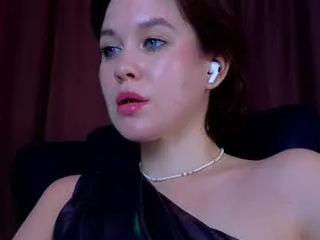 BlondeHott – webcam model profile photo Image 8