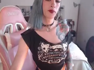 TyleneBuck – webcam model profile photo Image 8