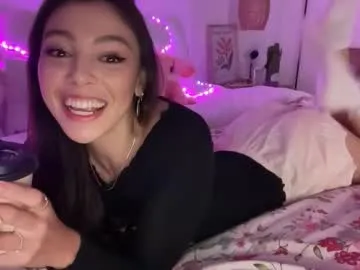 Adel9 – webcam model profile photo Image 15