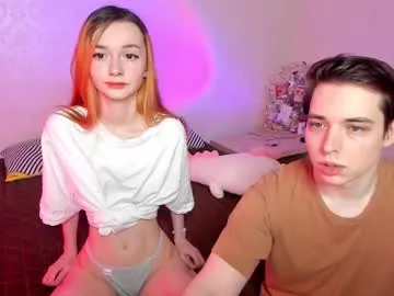 blondeangel_4u2 – webcam model profile photo Image 3