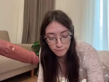 Blondebeauty19 – webcam model profile photo Image 13