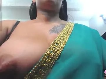 SelennaMoon – webcam model profile photo Image 17