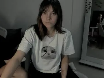 KrissyQueen – webcam model profile photo Image 18