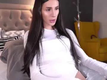 GreenEyesBlondeyUK – webcam model profile photo Image 12