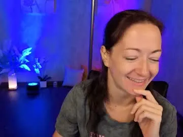 KarinaKokhana – webcam model profile photo Image 11