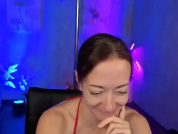 KarinaKokhana – webcam model profile photo Image 14