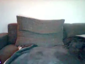 max04 – webcam model profile photo Image 7