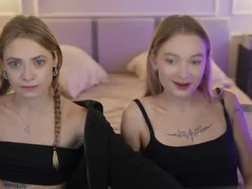 lissazmark2 – webcam model profile photo Image 12