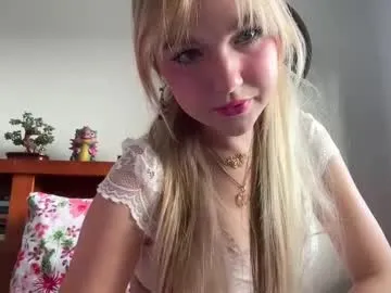 SilviaPastori – webcam model profile photo Image 6