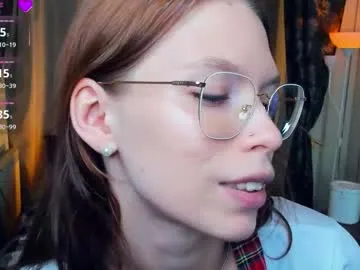 TyleneBuck – webcam model profile photo Image 13